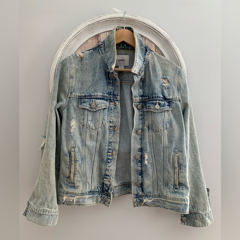 🌸Distessed Denim Jacket